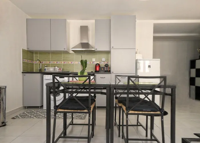 Residilaverde Hypercentre Apartman